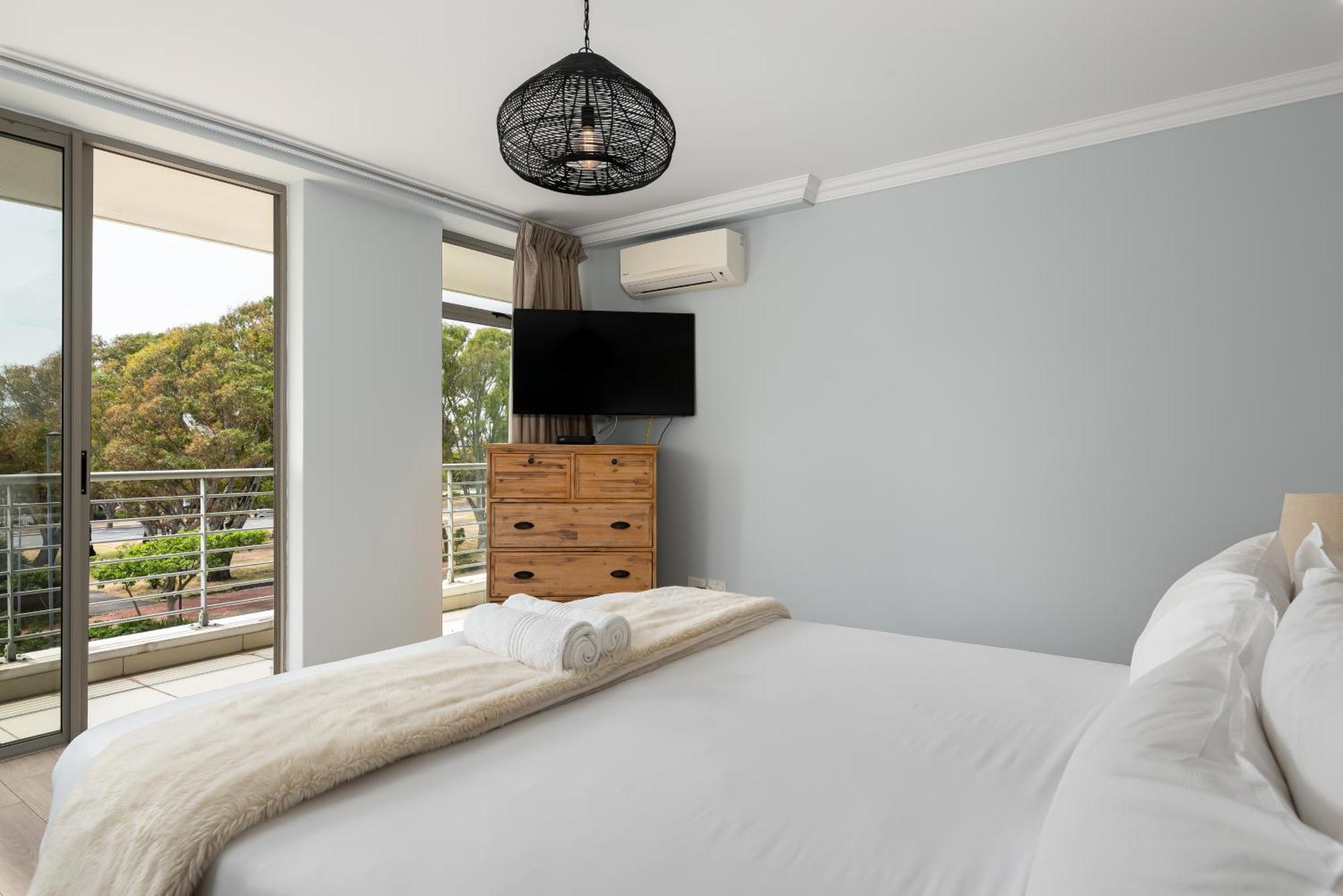 Apartment The Odyssey By Propr