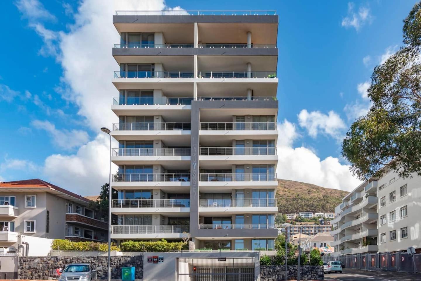 Apartment The Odyssey By Propr Cape Town